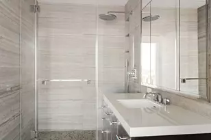 252 South St, New York, NY 10002 - Photo 5