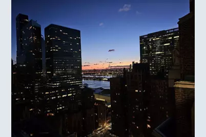 320 E 42nd Street #27th Fl, New York City, NY 10017 - Photo 9