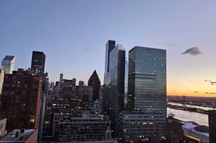 320 E 42nd St, New York City, NY 10017 - Photo 15