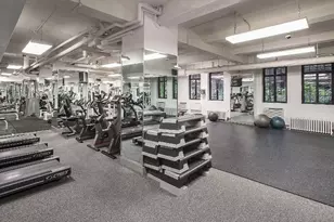 320 E 42nd St, New York City, NY 10017 - Photo 21