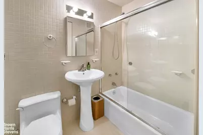 333 E 45th Street #26F, New York, NY 10017 - Photo 5