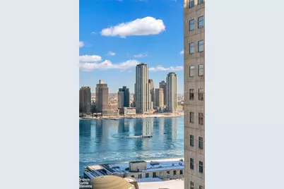 333 E 45th Street #26F, New York, NY 10017 - Photo 9