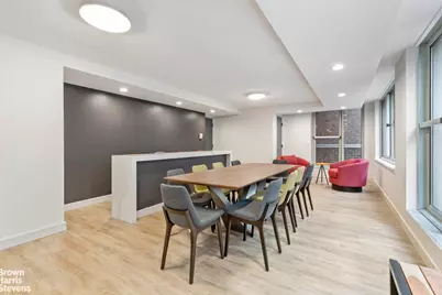 333 E 45th Street #26F, New York, NY 10017 - Photo 13