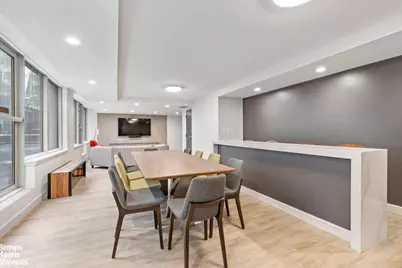 333 E 45th Street #26F, New York, NY 10017 - Photo 11