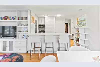 303 E 60th Street #7B, New York City, NY 10022 - Photo 3