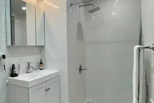 27 W 96th St, New York, NY 10025 - Photo 3