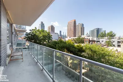 5-49 Borden Avenue #4F, Long Island City, NY 11101 - Photo 3