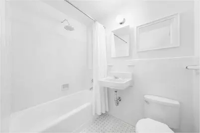 100 Bank Street #1G, New York City, NY 10014 - Photo 5