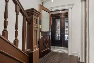 202 E 34th St, New York City, NY 11203 - Photo 7
