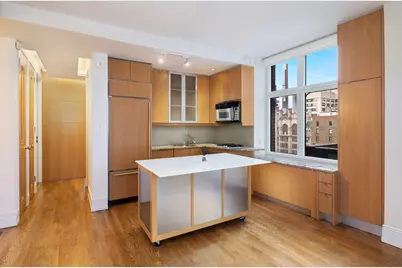 188 E 70th Street #11D, New York City, NY 10021 - Photo 5