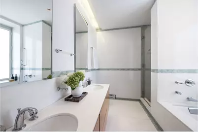 90 E End Avenue #PH22, New York, NY 10028 - Photo 9