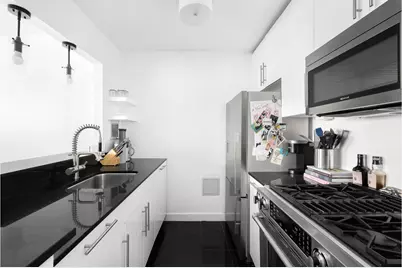 45 W 67th Street #12A, New York City, NY 10023 - Photo 5