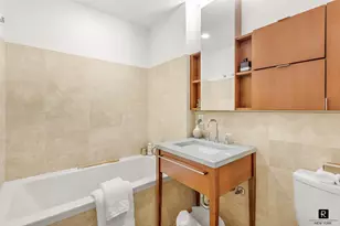 2 River Ter., New York, NY 10282 - Photo 11