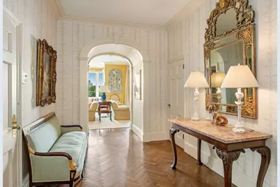 10 Gracie Square #3/4C, New York City, NY 10028 - Photo 3