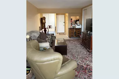 241-20 Northern Boulevard #4-A, New York City, NY 11362 - Photo 3