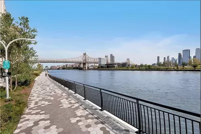 245 E 54th Street #8LM, New York City, NY 10022 - Photo 19