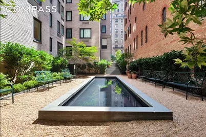 530 Park Avenue #17A, New York, NY 10065 - Photo 15