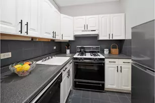 210 Riverside Dr, New York City, NY 10025 - Photo 5