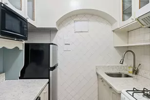 25 W 13th St, New York City, NY 10011 - Photo 11