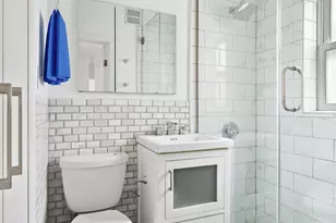 150 E 49th St, New York City, NY 10017 - Photo 3