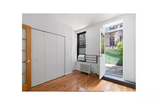 215 E 88th St, New York, NY 10128 - Photo 3