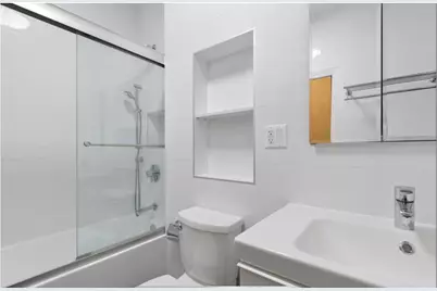 215 E 88th Street #1D, New York, NY 10128 - Photo 5