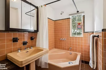 5030 Tibbett Avenue, New York City, NY 10471 - Photo 13