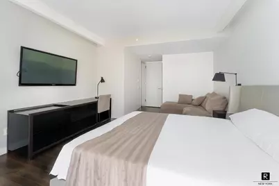 400 E 67th Street #10-E, New York City, NY 10065 - Photo 7