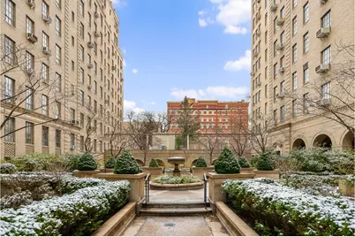 350 W 57th Street #7C, New York City, NY 10019 - Photo 3