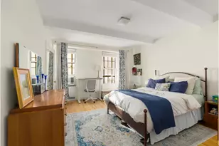 350 W 57th St, New York City, NY 10019 - Photo 3