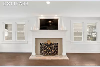 334 Beach 146th Street, Neponsit, NY 11694 - Photo 7