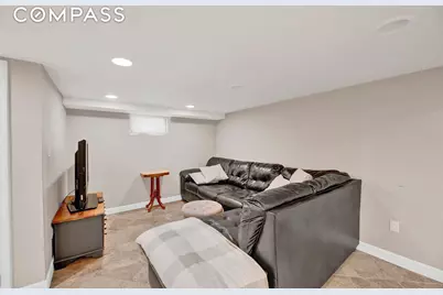 334 Beach 146th Street, Neponsit, NY 11694 - Photo 19