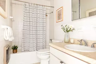 210 Central Park S, New York City, NY 10019 - Photo 19