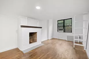 307 W 29th St, New York, NY 10001 - Photo 1