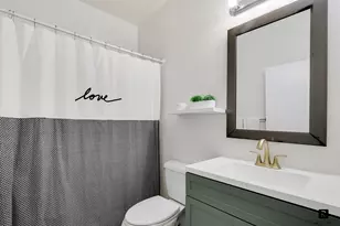 420 E 58th St, New York City, NY 10022 - Photo 13