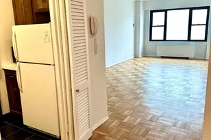 20 W 64th St, New York, NY 10023 - Photo 5