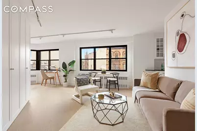 31 Jane Street #5A, New York, NY 10014 - Photo 1
