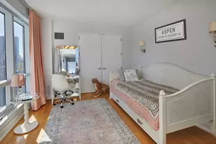 350 W 42nd St, New York, NY 10036 - Photo 7