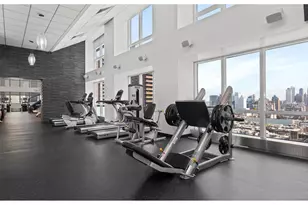 350 W 42nd St, New York City, NY 10036 - Photo 17