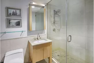 350 W 42nd St, New York, NY 10036 - Photo 5