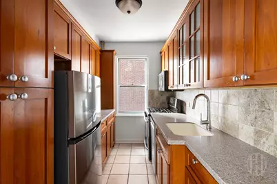33 E End Avenue #7C, New York City, NY 10028 - Photo 5