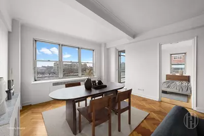 33 E End Avenue #7C, New York City, NY 10028 - Photo 3