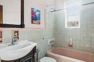 65-65 Wetherole St, New York City, NY 11374 - Photo 11