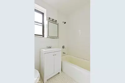 221 E 18th Street #6E, Brooklyn, NY 11226 - Photo 9