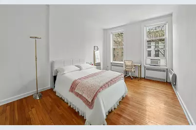 347 E 19th Street, New York City, NY 10003 - Photo 11