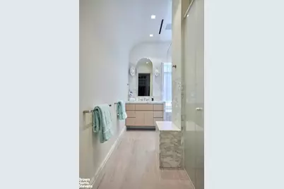 20 E 35th Street #15DE, New York City, NY 10016 - Photo 9