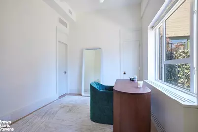 20 E 35th Street #15DE, New York, NY 10016 - Photo 9