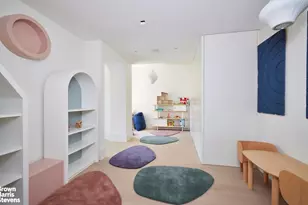 20 E 35th St, New York City, NY 10016 - Photo 13