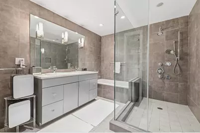 301 E 52nd Street #PHC, New York City, NY 10022 - Photo 21