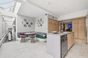 301 E 52nd St, New York City, NY 10022 - Photo 13